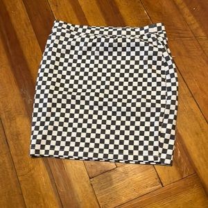 Black and white checkered tight skirt